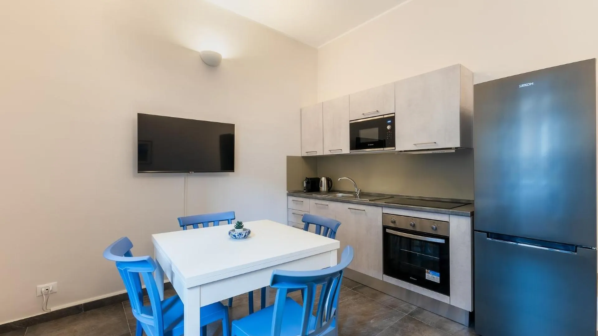 Palazzo Falcone Apartments Palermo 0*,  Italy