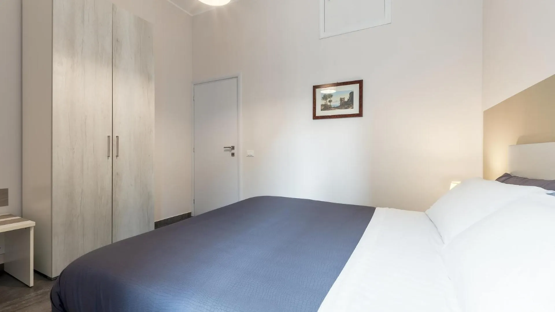 Palazzo Falcone Apartments Palermo 0*,  Italy