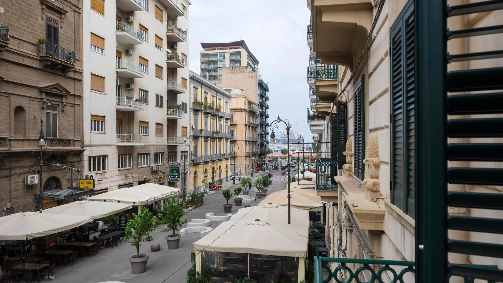 Palazzo Falcone Apartments Palermo Italy