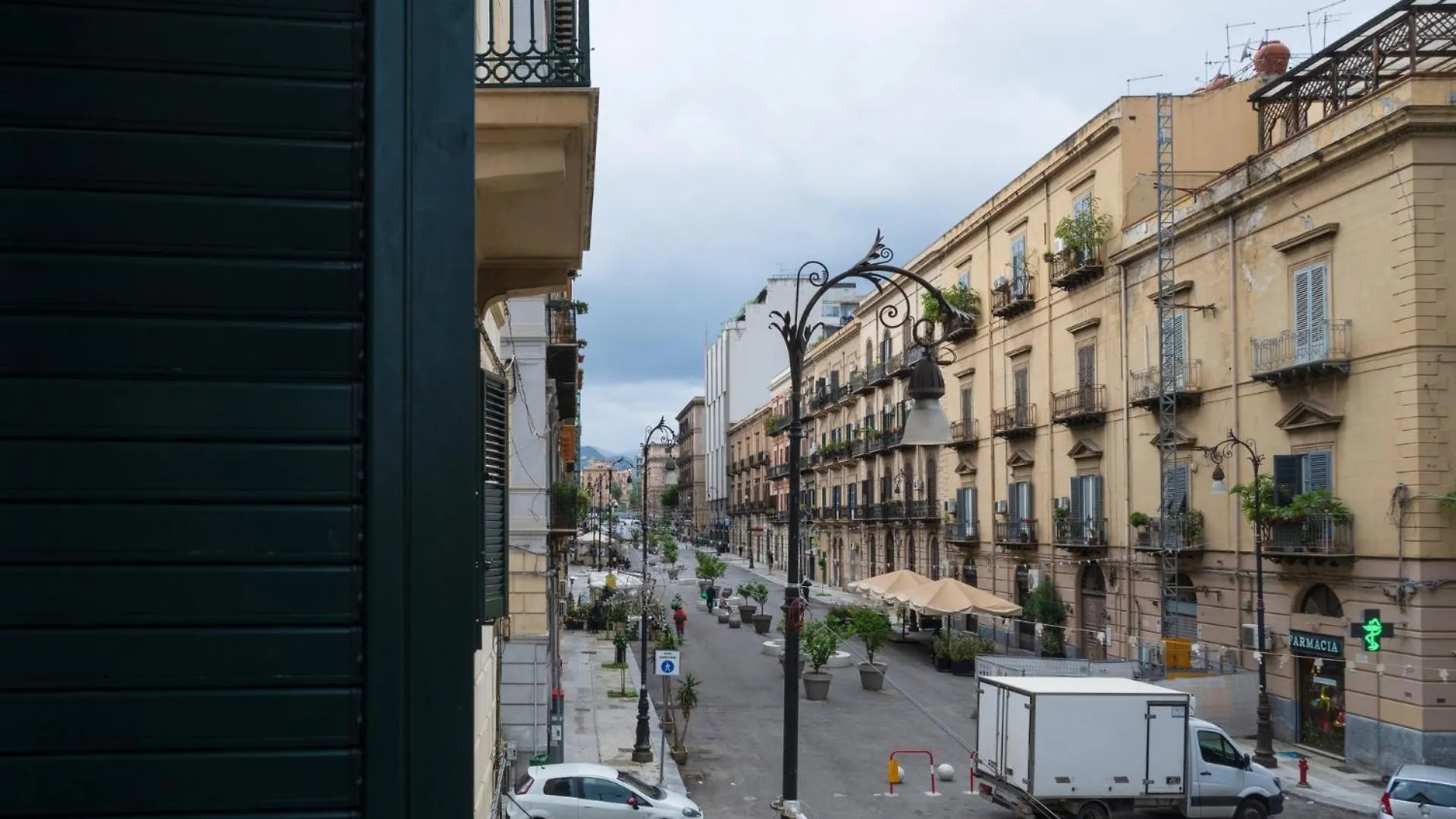 Palazzo Falcone Apartments Palermo