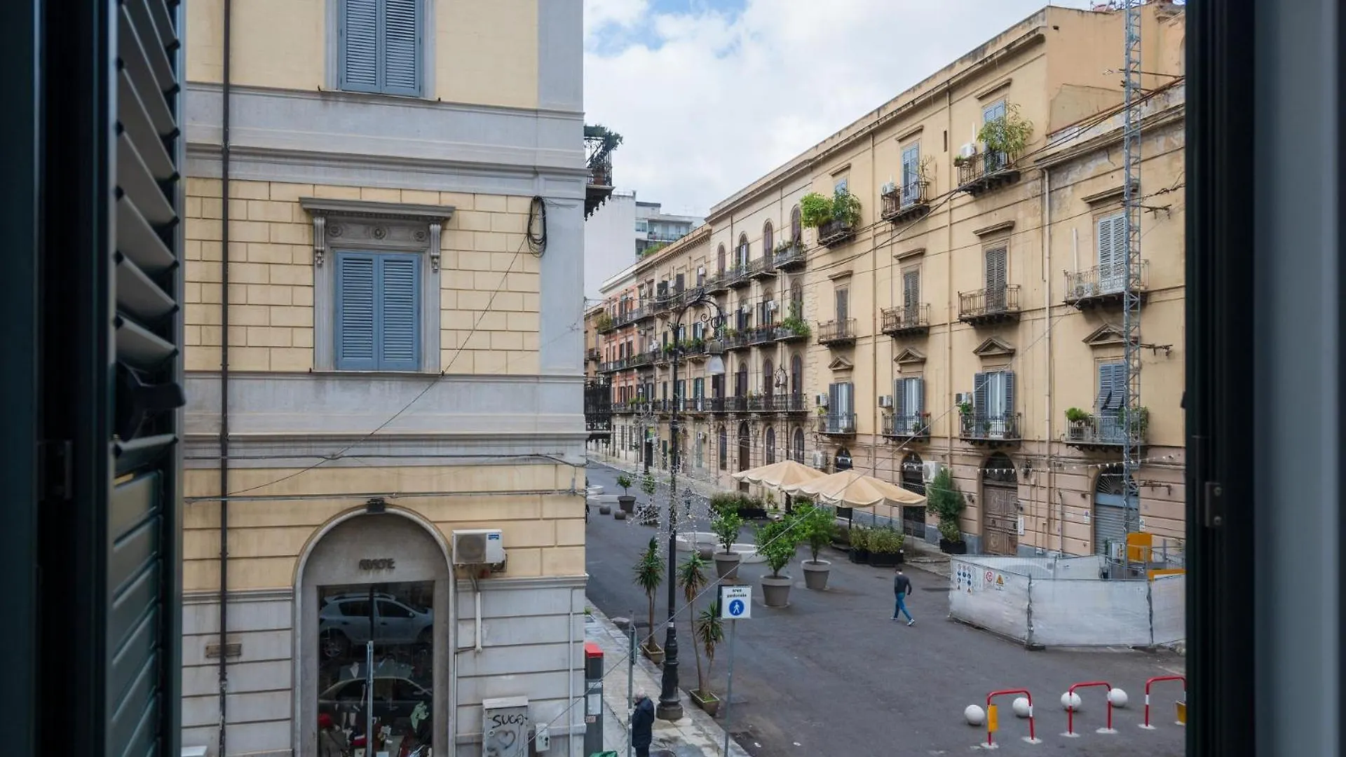 Palazzo Falcone Apartments Palermo